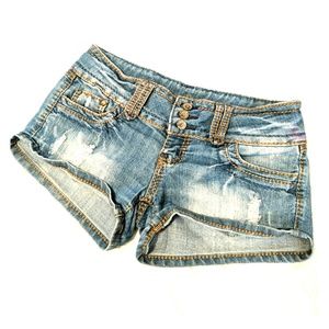 Almost Famous 3 button jean shorts